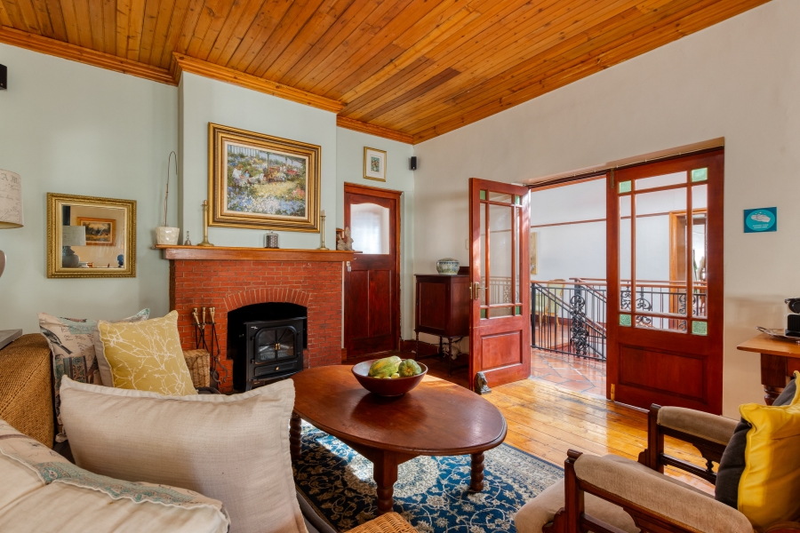 8 Bedroom Property for Sale in Gordons Bay Village Western Cape